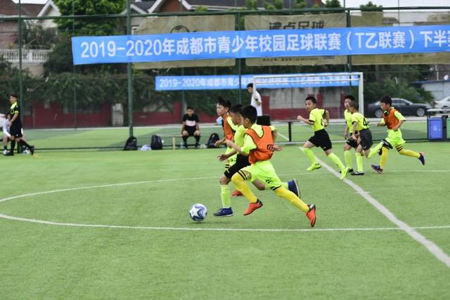 劳塔罗代表国家队已打进28球 排名队史第8