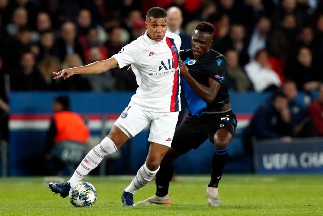 欧洲金靴实时榜单：莱万领跑 萨拉赫位列次席