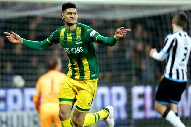 沙滩运动凭什么吸引人？听听亚沙会两位中国旗手怎么说沙滩运动凭什么吸引人？听听亚沙会两位中国旗手怎么说